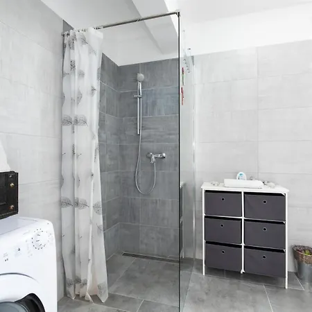 Patrick With Private Pool * Cizici