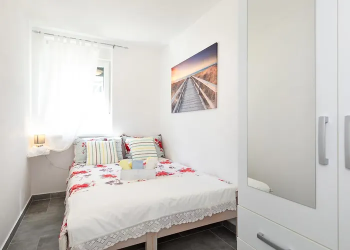 Apartman Patrick With Private Pool